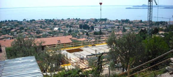 Apartamento de 4 habitaciónes en Toscolano Maderno, Italy No. 36128 4