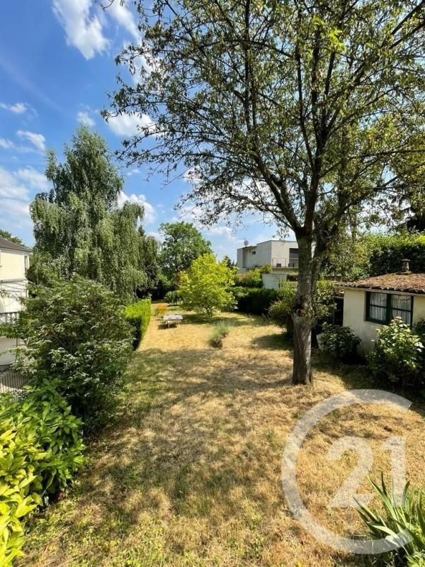  قطعة أرض في Verrieres-le-Buisson, France 807متر مربع رقم 184808