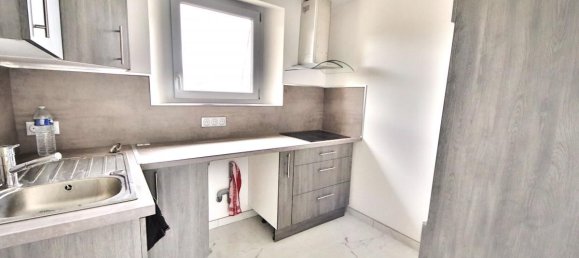 Квартира с 3 спальнями в Этамп-сюр-Марн, Франция № 331455 3