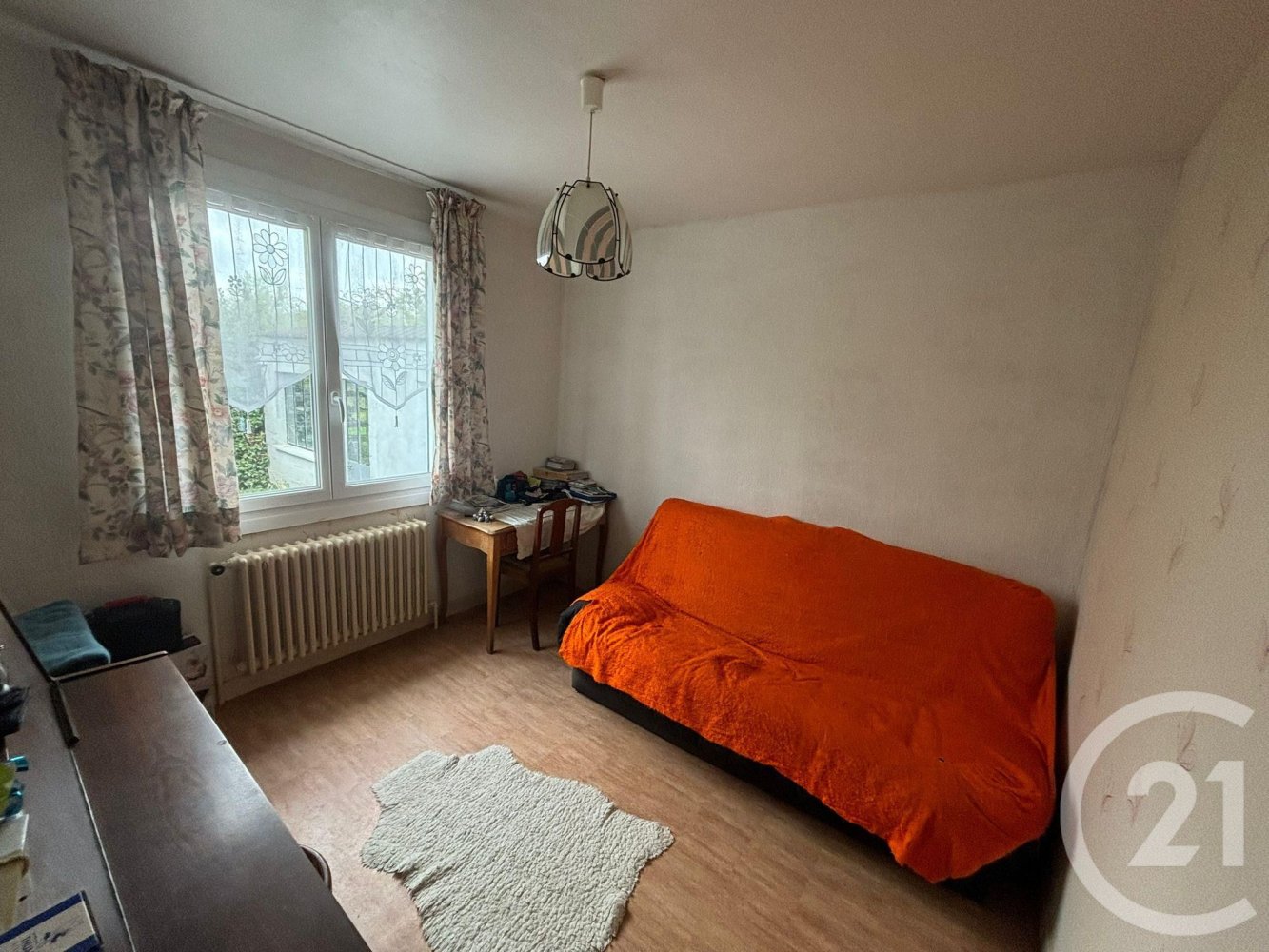 4 bedrooms House in Soissons, France No. 258814