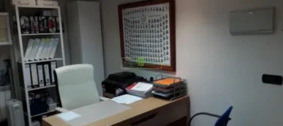 Bureau à Leon, Spain 37m² No. 34098 6