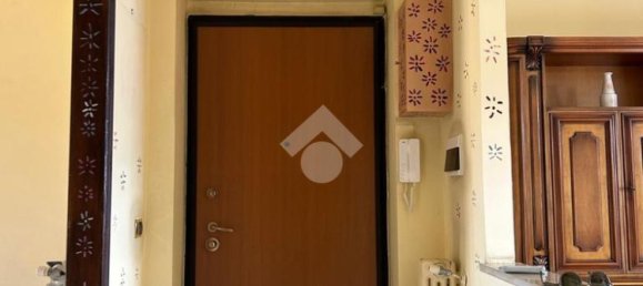 2 bedrooms Apartment in Avellino, Italy No. 167962 3