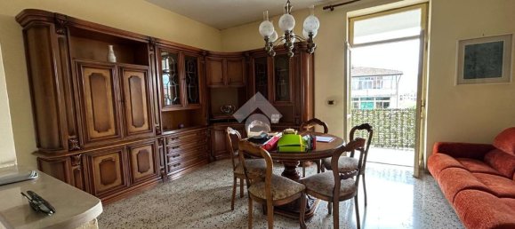 2 bedrooms Apartment in Avellino, Italy No. 167962 5