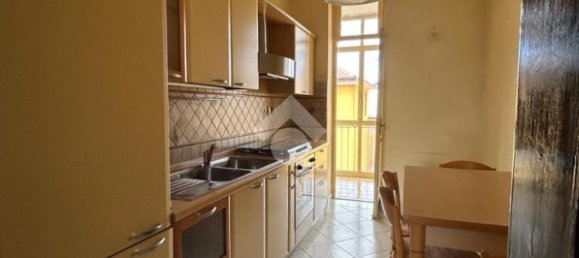 2 bedrooms Apartment in Avellino, Italy No. 167962 9