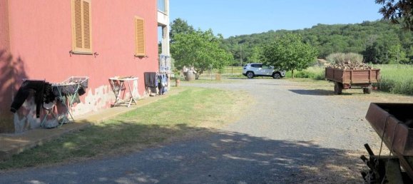 4 bedrooms House in Gavorrano, Italy No. 171020 2