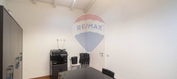 2 bedrooms House in Collecchio, Italy No. 374677 6