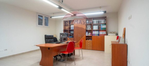 2 bedrooms House in Collecchio, Italy No. 374677 9