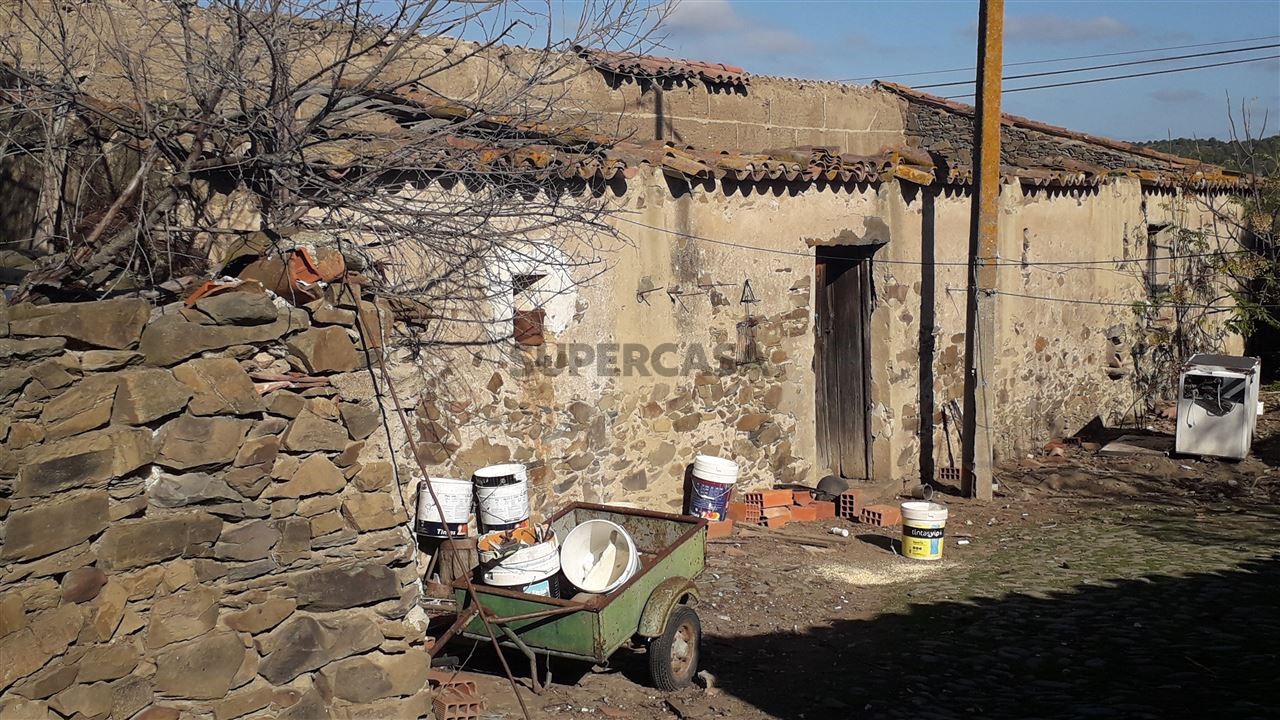  قطعة أرض في Mertola, Portugal 207متر مربع رقم 168536