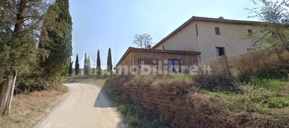 2 bedrooms House in Siena, Italy No. 178266 4