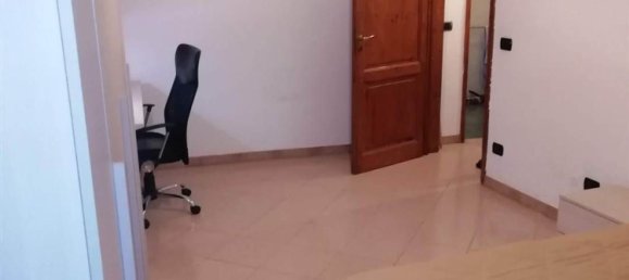 3 rooms Apartment in Florence, Italy No. 35163 21