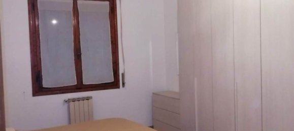 3 rooms Apartment in Florence, Italy No. 35163 8