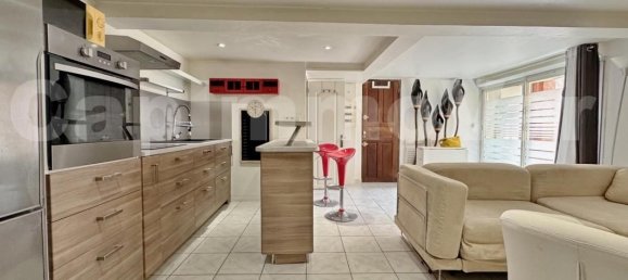 1 bedroom Apartment in Le Beausset, France No. 340858 2