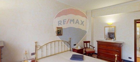 3 rooms Apartment in Genoa, Italy No. 380056 13