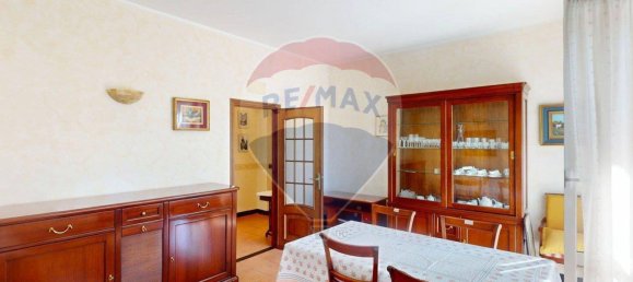 3 rooms Apartment in Genoa, Italy No. 380056 3