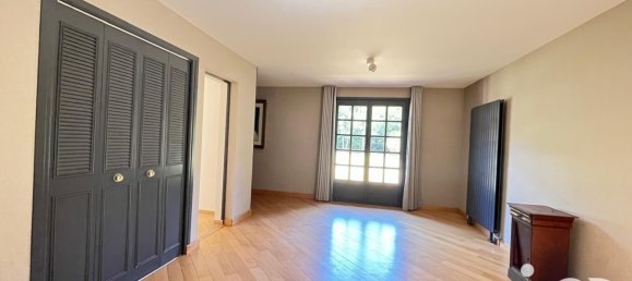 Дом с 5 спальнями в Ла Вандю-Миньо, Франция № 282598 8