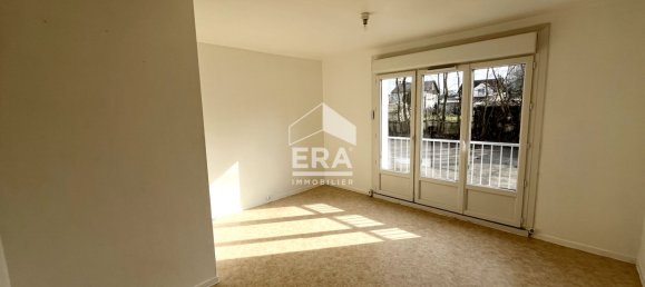 2 rooms Apartment in Bourges, France No. 328479 3