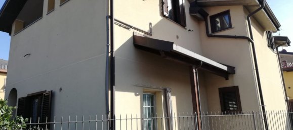 4غرفة فيلا في Cesano Maderno, Italy رقم 251875 5