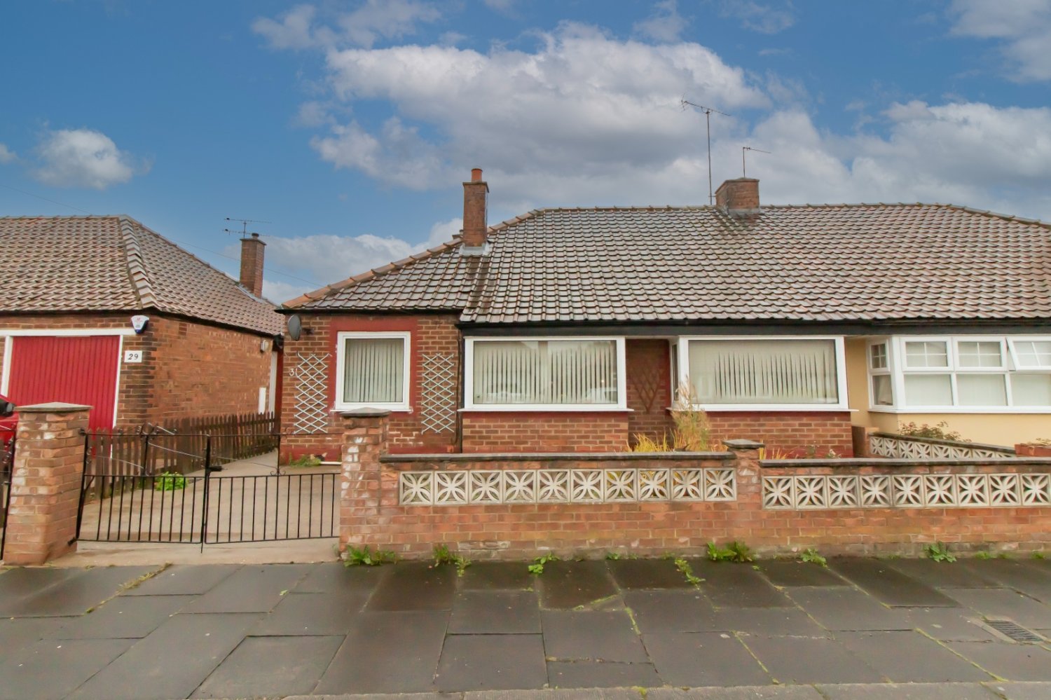  Bungalow in Middlesbrough, United Kingdom No. 2682