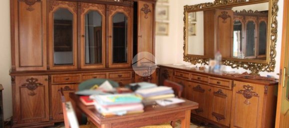 2 bedrooms Apartment in Palermo, Italy No. 361013 2