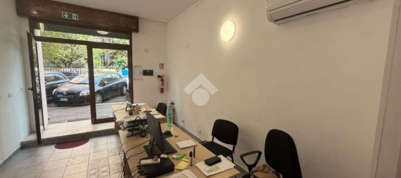 Propriété commerciale à Rome, Italy 30m² No. 10493 15