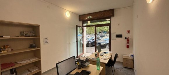 Propriété commerciale à Rome, Italy 30m² No. 10493 11