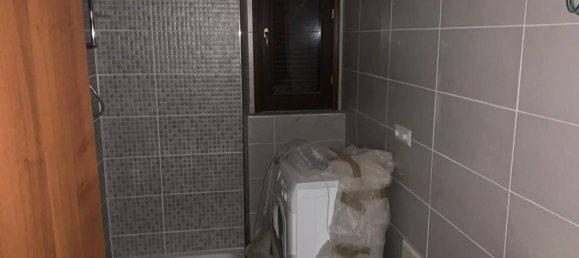 Квартира с 4 комнатами в Л’Акуила, Италия № 153204 11