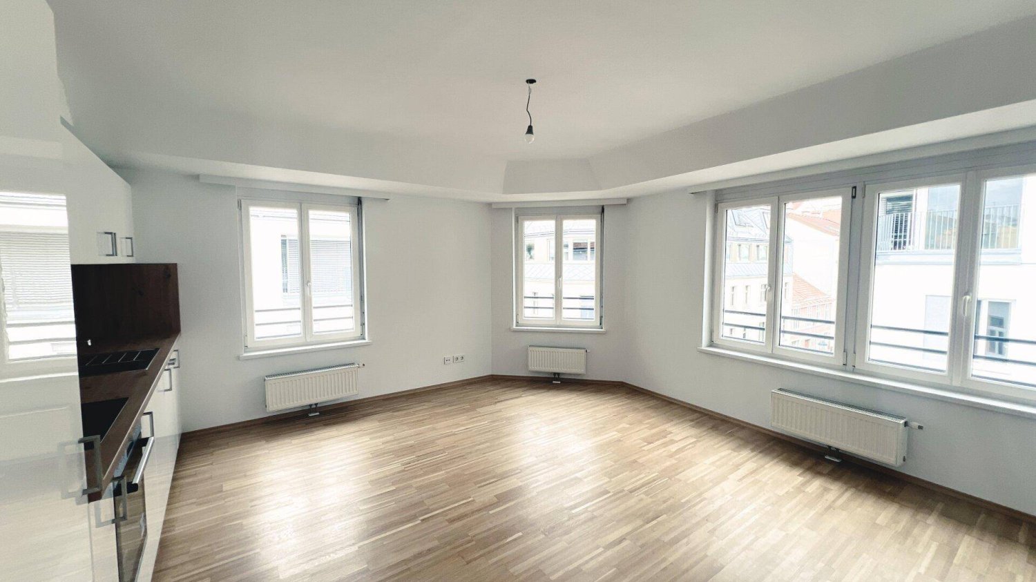 2 rooms Apartment in Hernals, Austria No. 140013