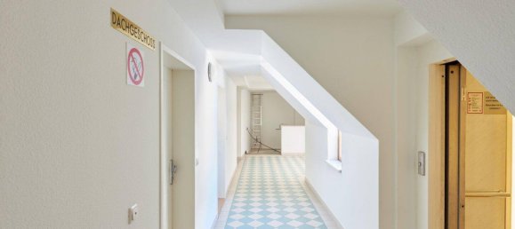 2 rooms Apartment in Hernals, Austria No. 140013 4