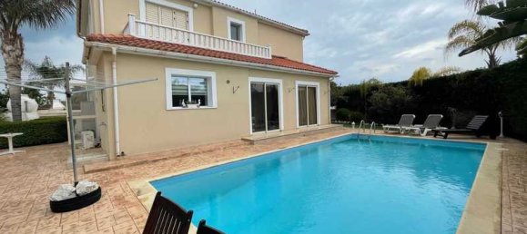 Propiedad comercial de 4 dormitorios en Pervolia, Cyprus No. 6677 4