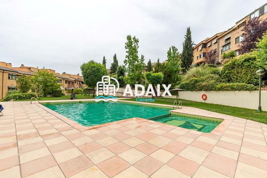 3 bedrooms Apartment in Caceres, Spain No. 160502