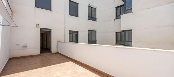 4 Schlafzimmer Wohnung in Huetor Vega, Spain, Nr. 151123 46