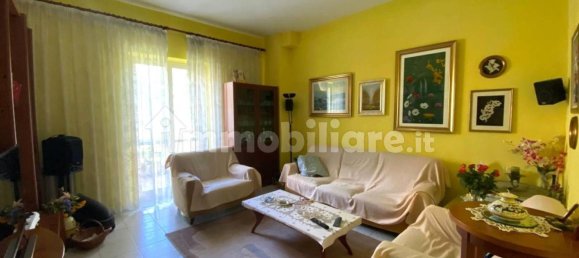 3 Schlafzimmer Wohnung in Rome, Italy, Nr. 61196 24