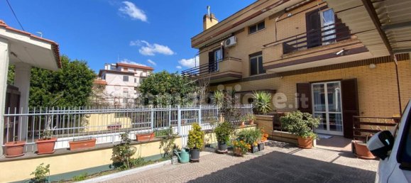 3 Schlafzimmer Wohnung in Rome, Italy, Nr. 61196 22