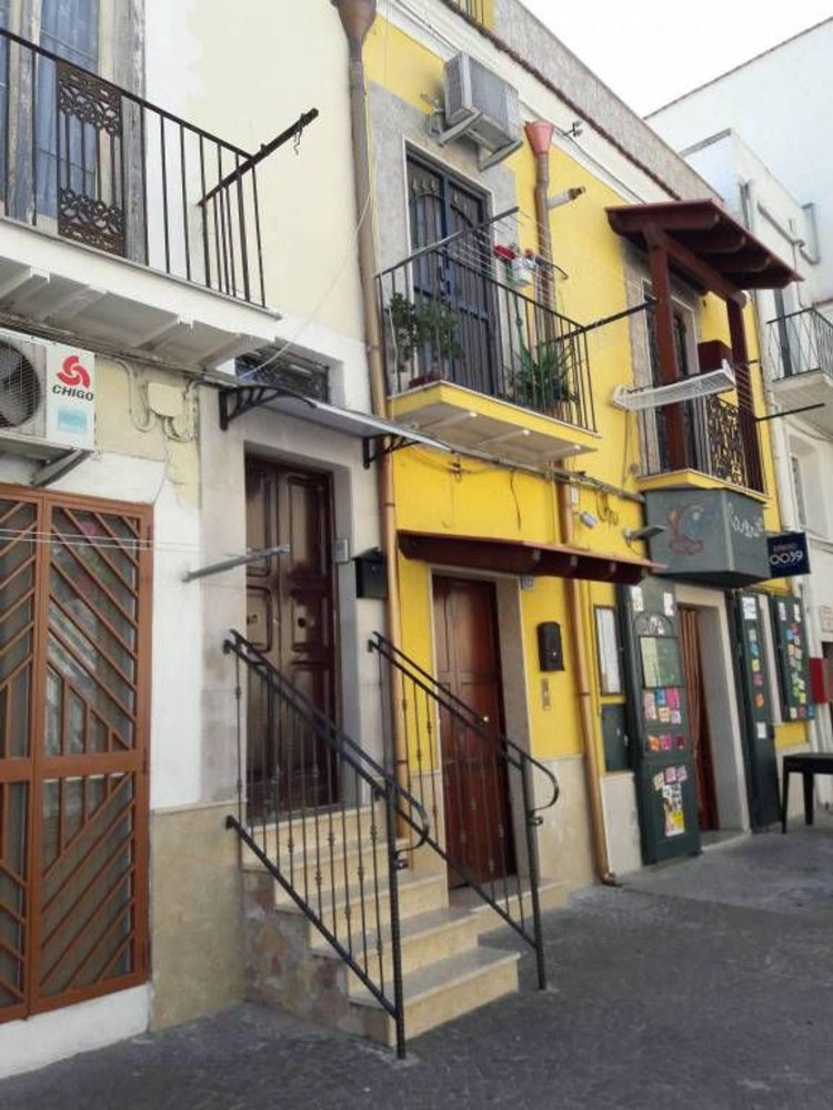 2 bedrooms Apartment in Foggia, Italy No. 339764