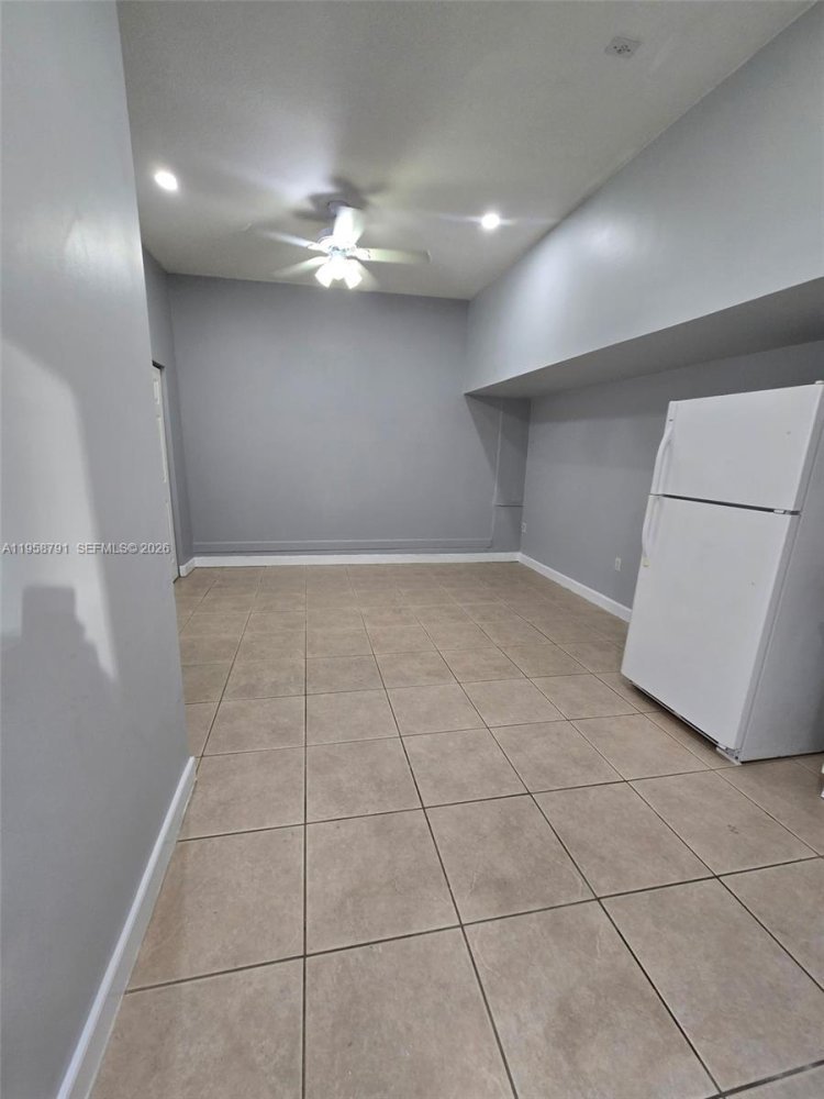 4 Schlafzimmer Grundstück in Miami, USA, Nr. 615535
