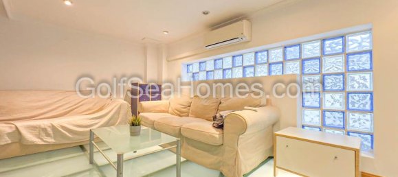 1 bedroom Townhouse in Malaga, Spain No. 179039 8