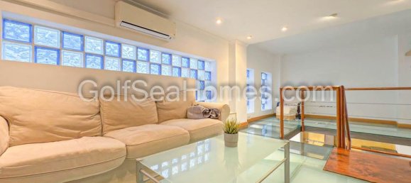 1 bedroom Townhouse in Malaga, Spain No. 179039 3