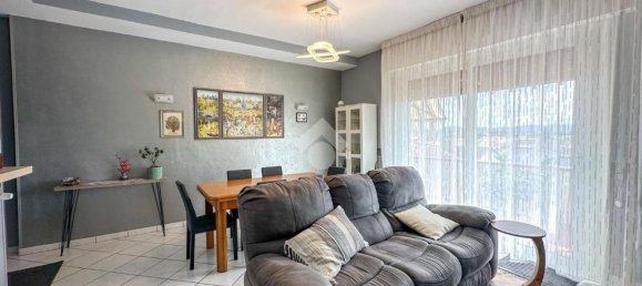 4 Schlafzimmer Wohnung in Ponsacco, Italy, Nr. 342770 22