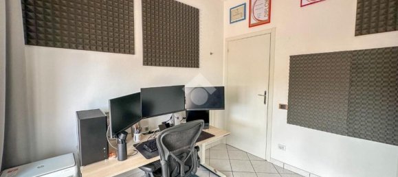 4 Schlafzimmer Wohnung in Ponsacco, Italy, Nr. 342770 10