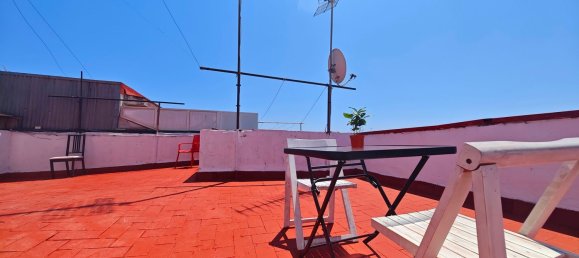 2 bedrooms Penthouse in L'Hospitalet de Llobregat, Spain No. 172297 4