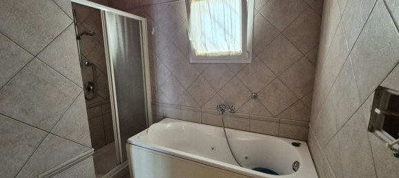 Квартира с 4 спальнями в Бриндизи, Италия № 363149 23