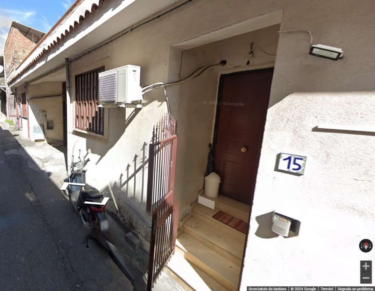 4غرفة شقة في Catania, Italy رقم 46980