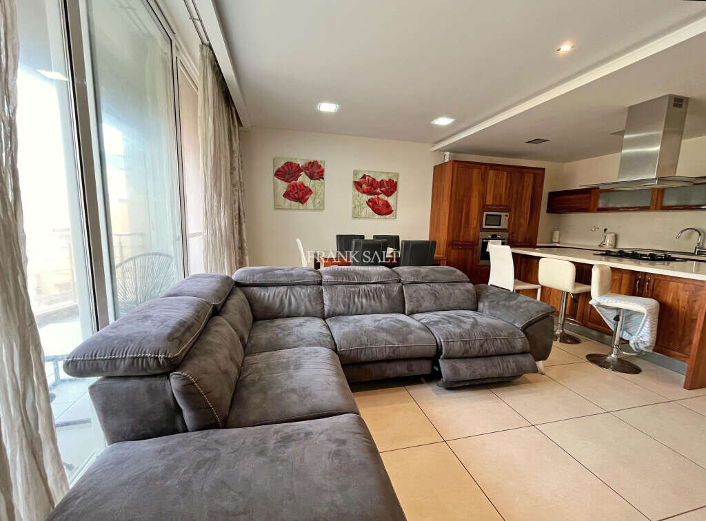 3 bedrooms Apartment in Sliema, Malta No. 8743