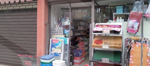 2-Zimmer Gewerbliche Immobilie in Bari, Italy, Nr. 20439 15