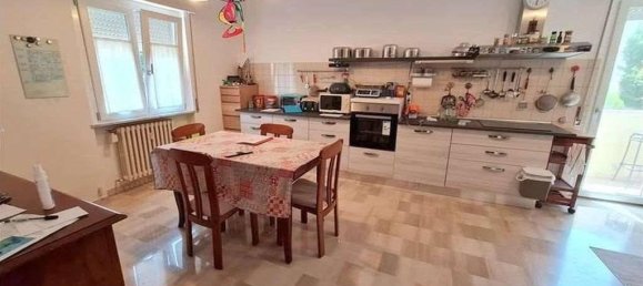4 rooms Apartment in Ancona, Italy No. 140465 4