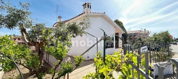 5 chambres Villa à Capoterra, Italy No. 270111 31