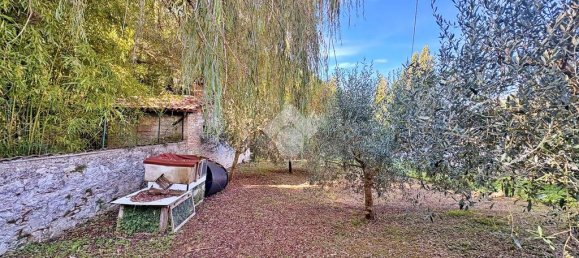 1 bedroom House in Gualdo Tadino, Italy No. 377645 24
