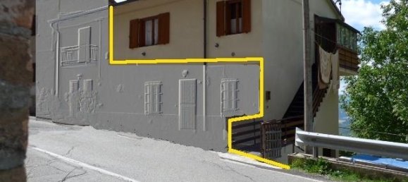 4 rooms House in Montese, Italy No. 227433 3