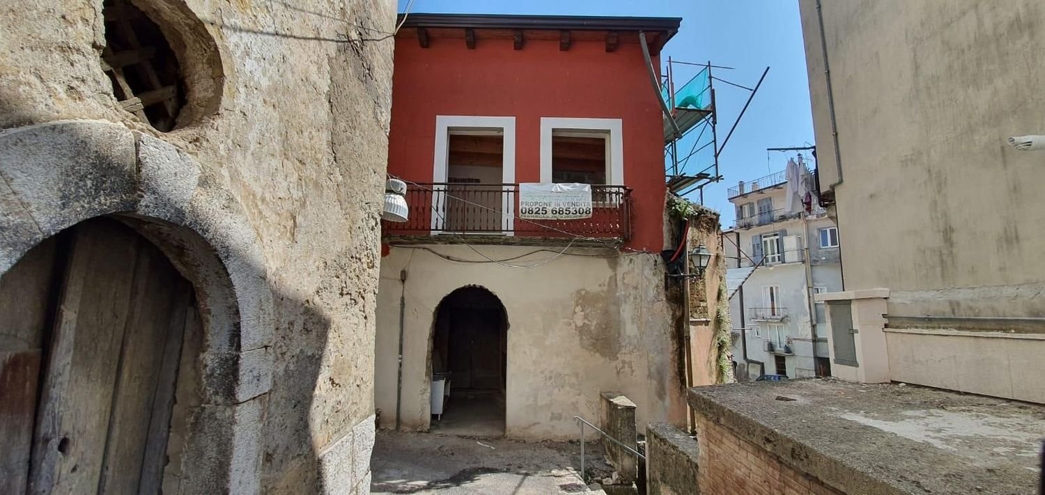 4 rooms Duplex in Monteforte Irpino, Italy No. 132856