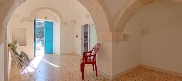 2 Schlafzimmer Haus in Ostuni, Italy, Nr. 19393 17